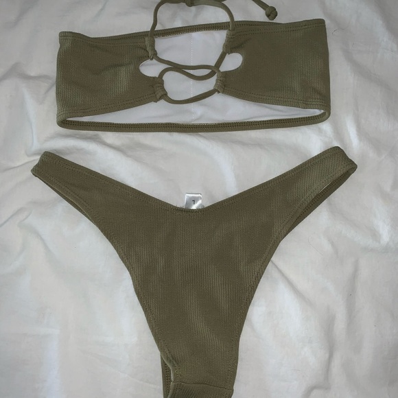 Shein bathing suit - Picture 2 of 2